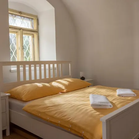 Kolowrat Apartment *